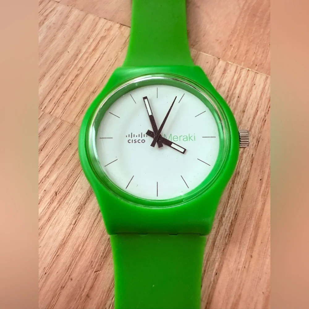 Cisco meraki bright green casual Watch NEW BATTERY